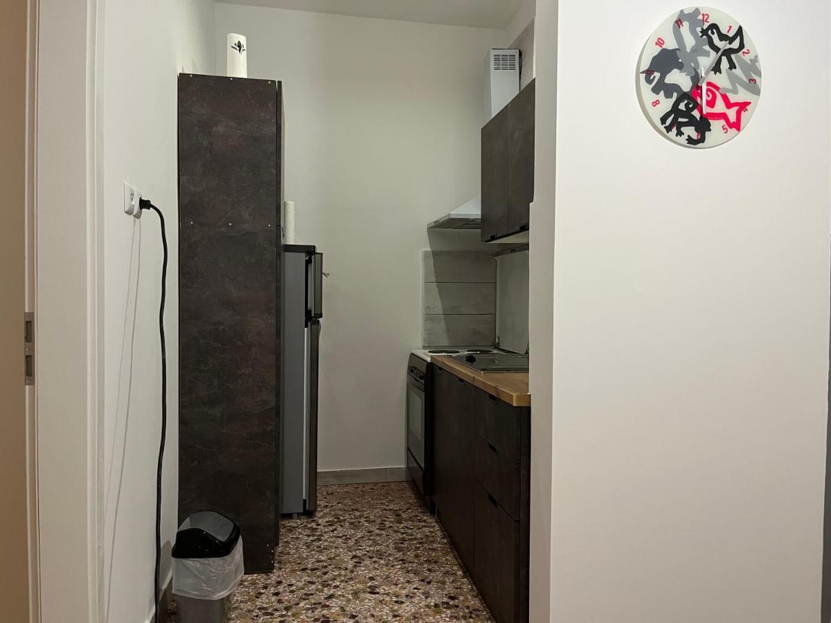 Bella 51 Apartment Kalamata Ngoại thất bức ảnh